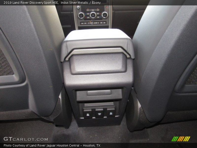Indus Silver Metallic / Ebony 2019 Land Rover Discovery Sport HSE