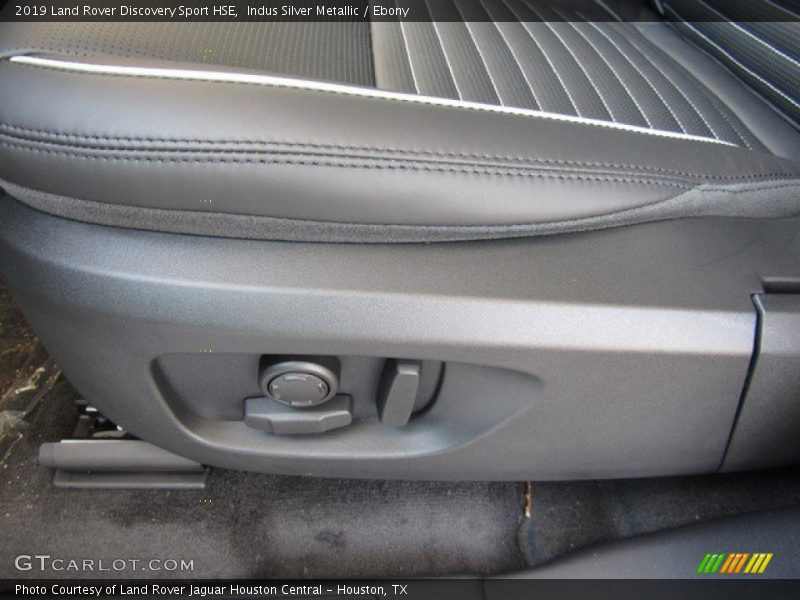 Indus Silver Metallic / Ebony 2019 Land Rover Discovery Sport HSE