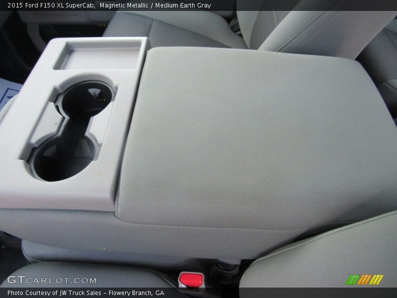 Magnetic Metallic / Medium Earth Gray 2015 Ford F150 XL SuperCab