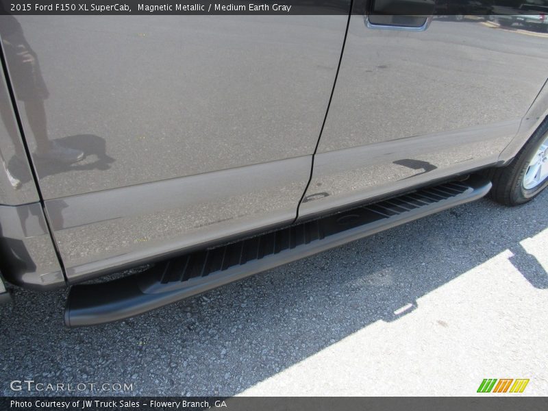 Magnetic Metallic / Medium Earth Gray 2015 Ford F150 XL SuperCab
