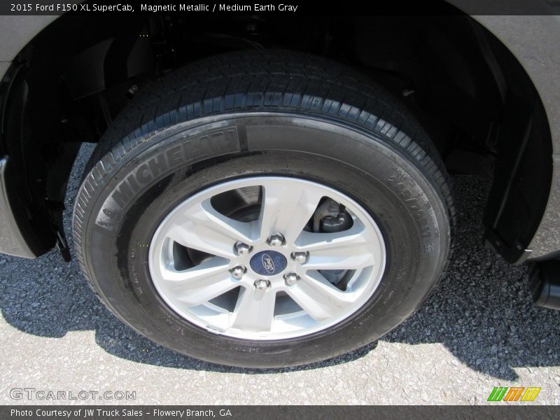 Magnetic Metallic / Medium Earth Gray 2015 Ford F150 XL SuperCab