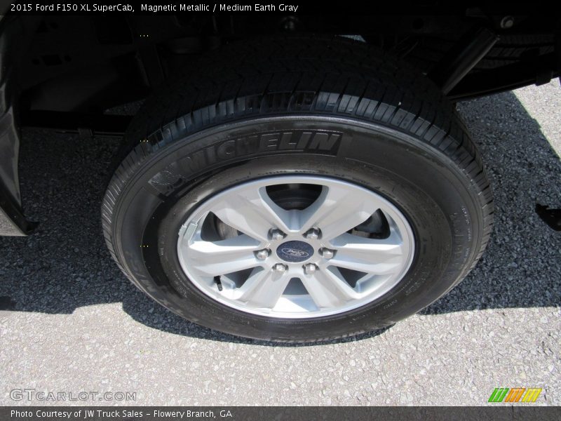 Magnetic Metallic / Medium Earth Gray 2015 Ford F150 XL SuperCab