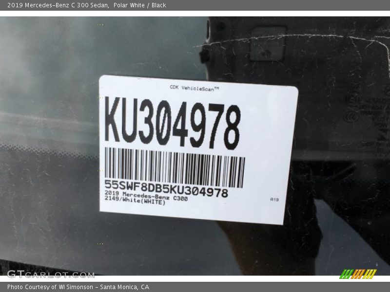Polar White / Black 2019 Mercedes-Benz C 300 Sedan