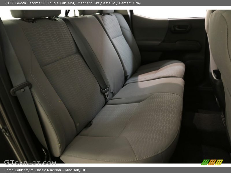 Magnetic Gray Metallic / Cement Gray 2017 Toyota Tacoma SR Double Cab 4x4