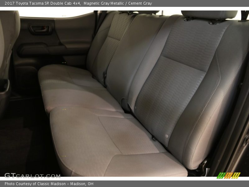 Magnetic Gray Metallic / Cement Gray 2017 Toyota Tacoma SR Double Cab 4x4