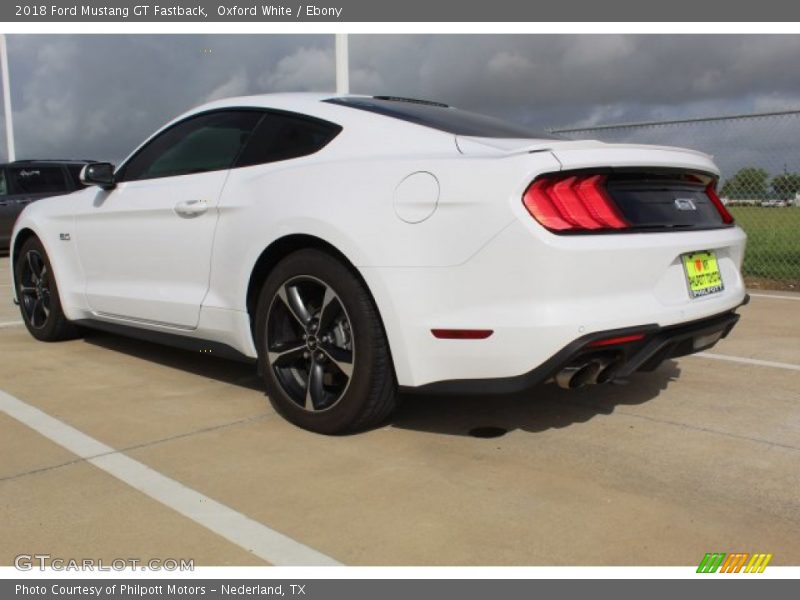 Oxford White / Ebony 2018 Ford Mustang GT Fastback