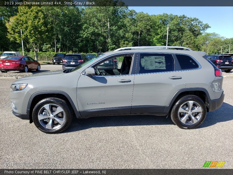 Sting-Gray / Black 2019 Jeep Cherokee Limited 4x4