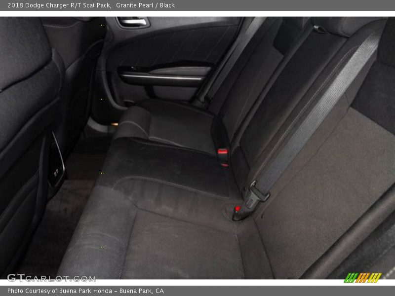 Granite Pearl / Black 2018 Dodge Charger R/T Scat Pack