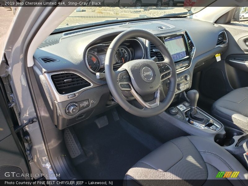Sting-Gray / Black 2019 Jeep Cherokee Limited 4x4