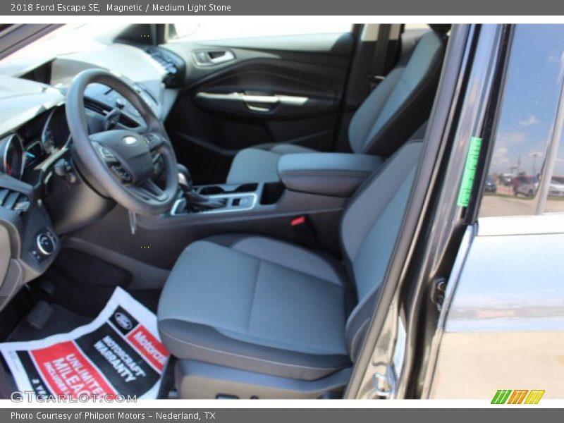 Magnetic / Medium Light Stone 2018 Ford Escape SE