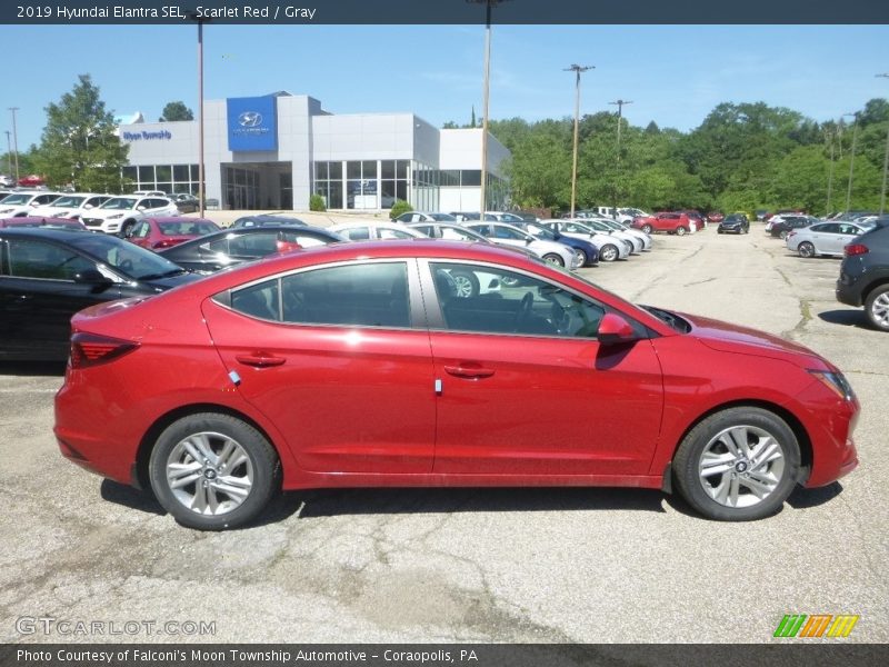 Scarlet Red / Gray 2019 Hyundai Elantra SEL