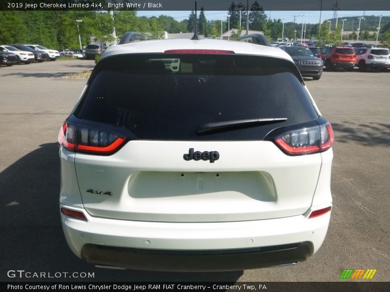 Bright White / Black 2019 Jeep Cherokee Limited 4x4
