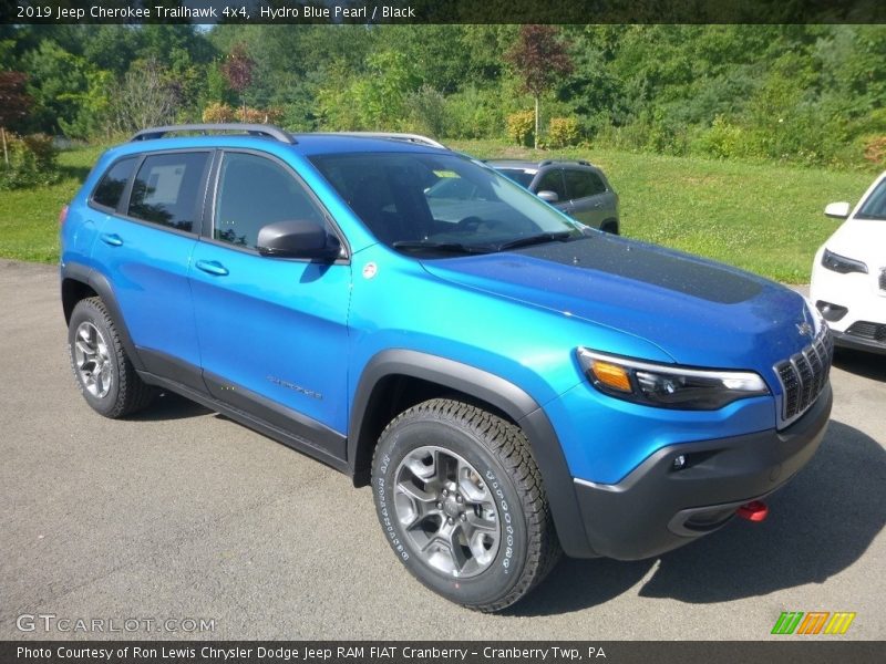 Hydro Blue Pearl / Black 2019 Jeep Cherokee Trailhawk 4x4