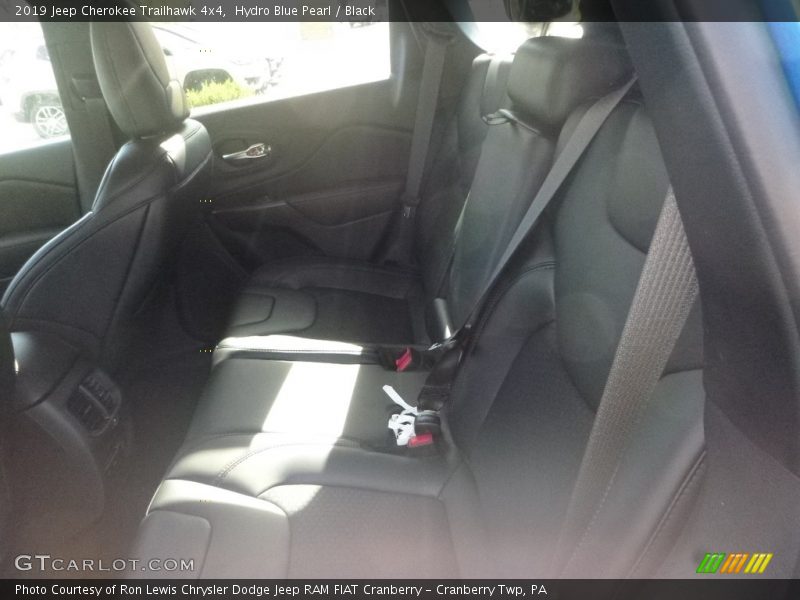 Hydro Blue Pearl / Black 2019 Jeep Cherokee Trailhawk 4x4