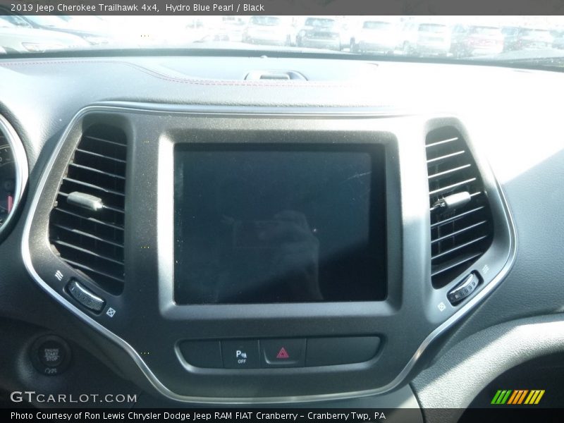Hydro Blue Pearl / Black 2019 Jeep Cherokee Trailhawk 4x4