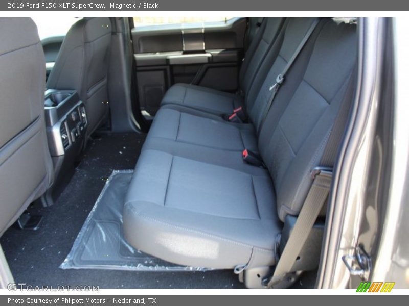 Magnetic / Black 2019 Ford F150 XLT SuperCrew