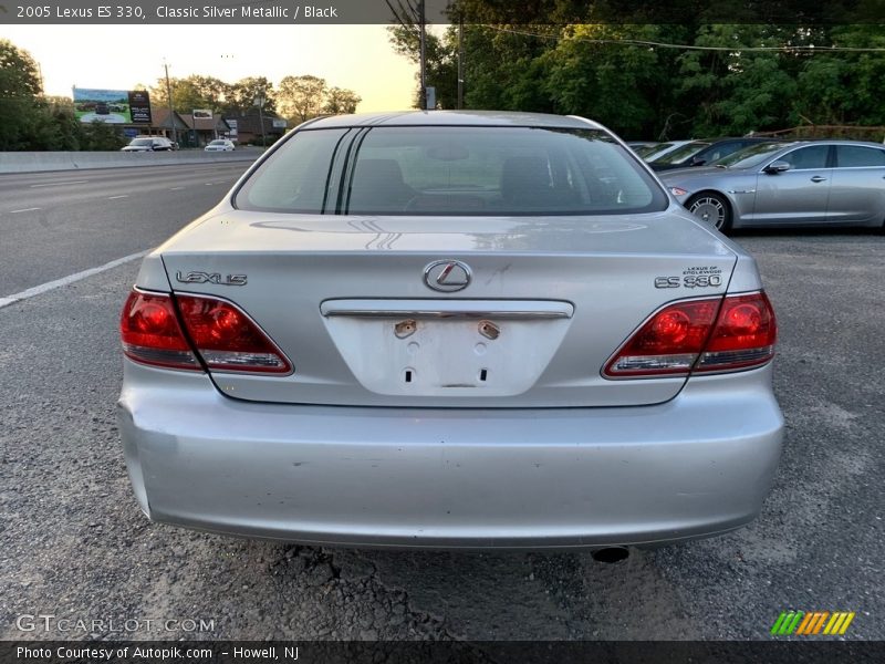 Classic Silver Metallic / Black 2005 Lexus ES 330