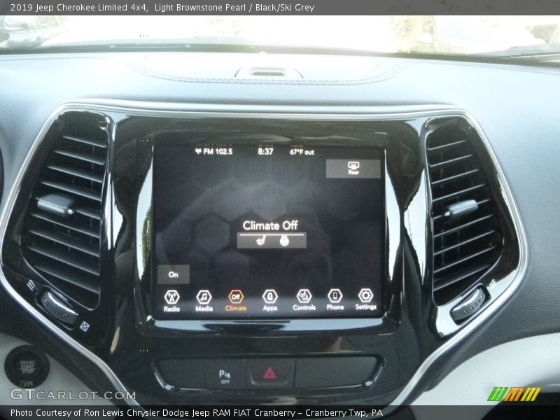 Light Brownstone Pearl / Black/Ski Grey 2019 Jeep Cherokee Limited 4x4