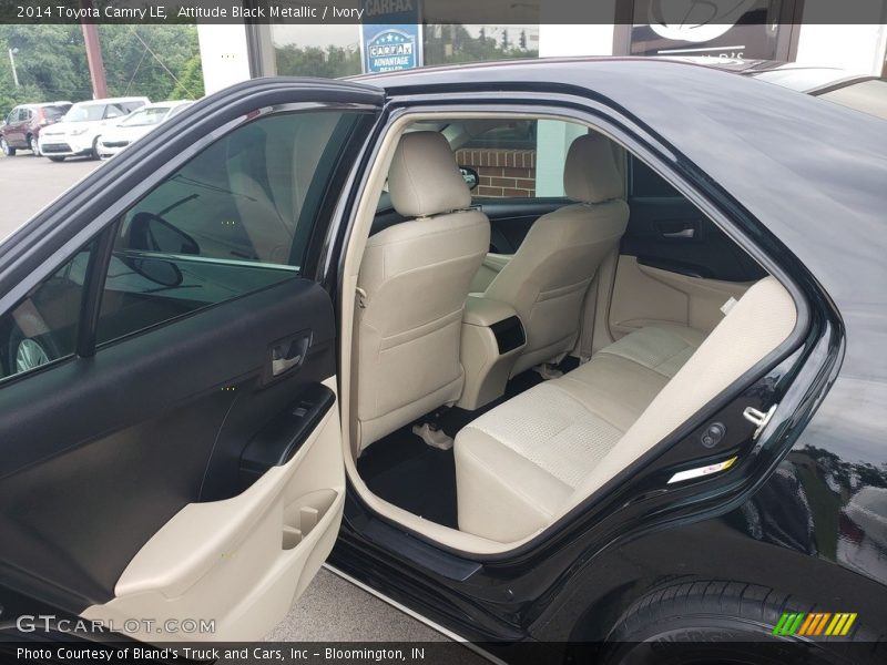 Attitude Black Metallic / Ivory 2014 Toyota Camry LE