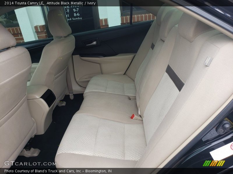 Attitude Black Metallic / Ivory 2014 Toyota Camry LE