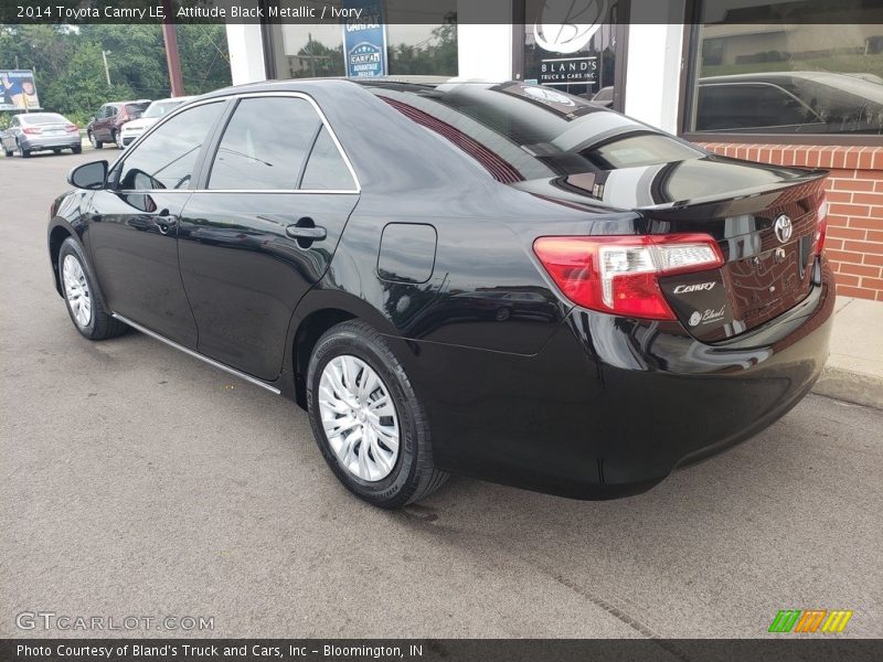 Attitude Black Metallic / Ivory 2014 Toyota Camry LE