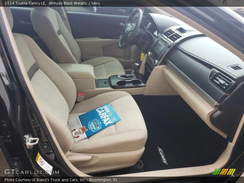 Attitude Black Metallic / Ivory 2014 Toyota Camry LE