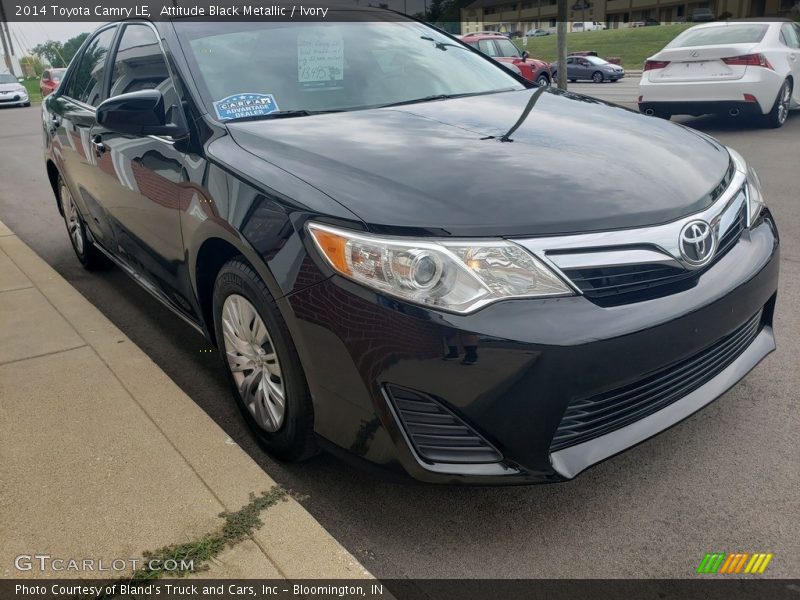Attitude Black Metallic / Ivory 2014 Toyota Camry LE