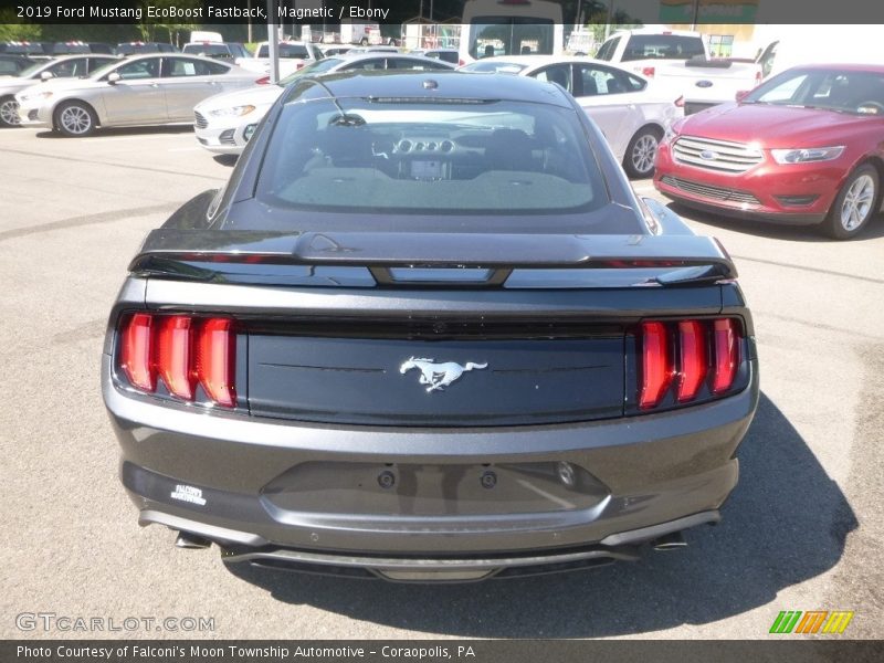 Magnetic / Ebony 2019 Ford Mustang EcoBoost Fastback