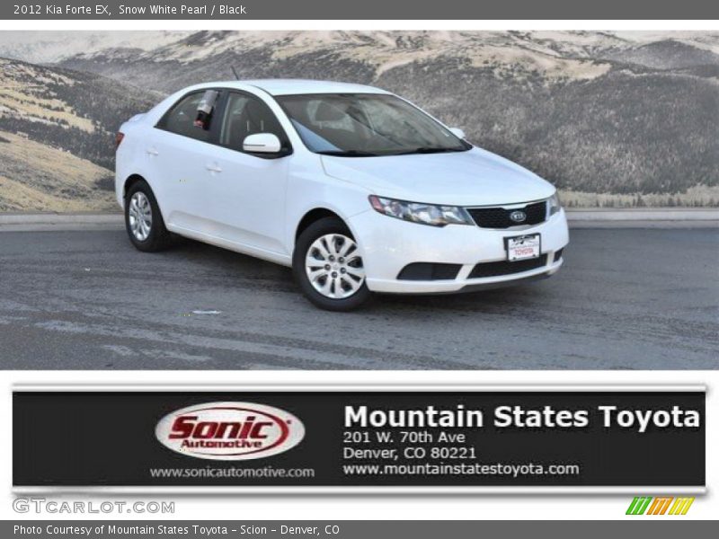Snow White Pearl / Black 2012 Kia Forte EX