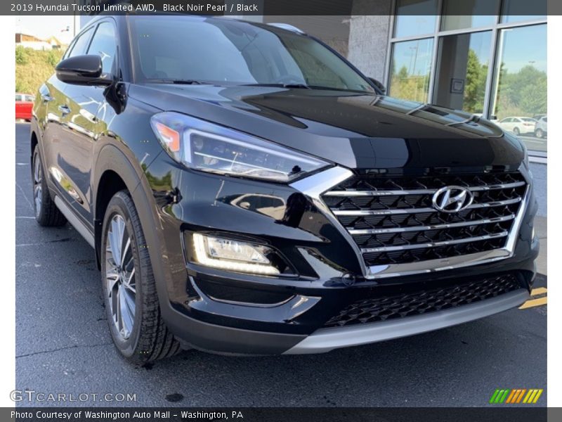 Black Noir Pearl / Black 2019 Hyundai Tucson Limited AWD