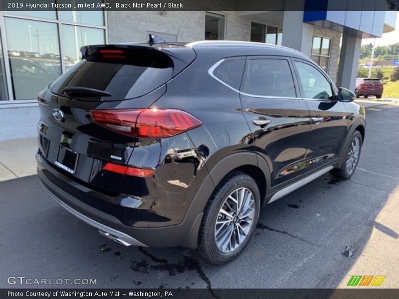Black Noir Pearl / Black 2019 Hyundai Tucson Limited AWD