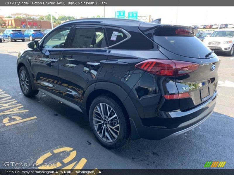 Black Noir Pearl / Black 2019 Hyundai Tucson Limited AWD
