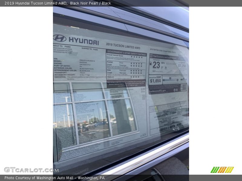 Black Noir Pearl / Black 2019 Hyundai Tucson Limited AWD