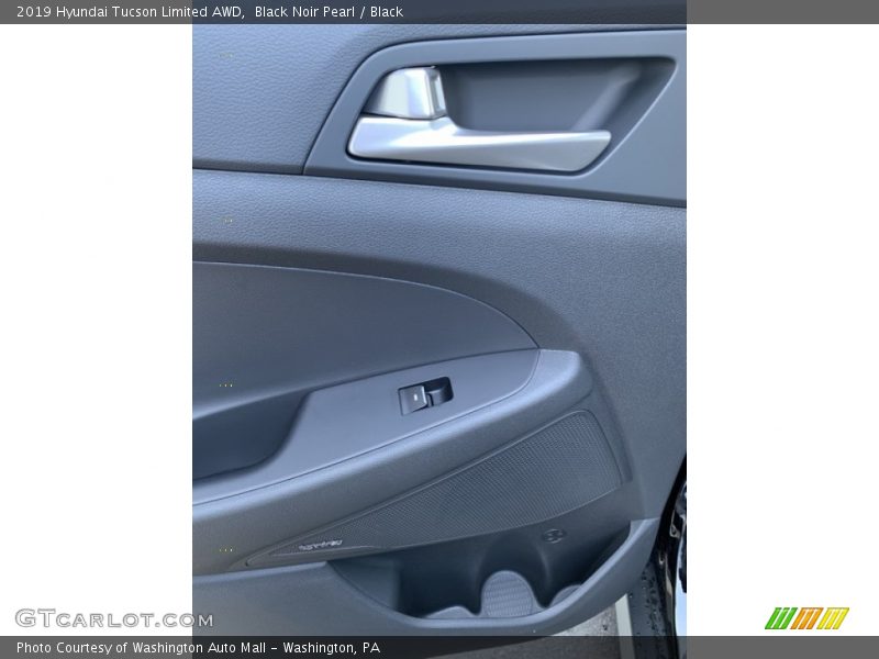 Black Noir Pearl / Black 2019 Hyundai Tucson Limited AWD