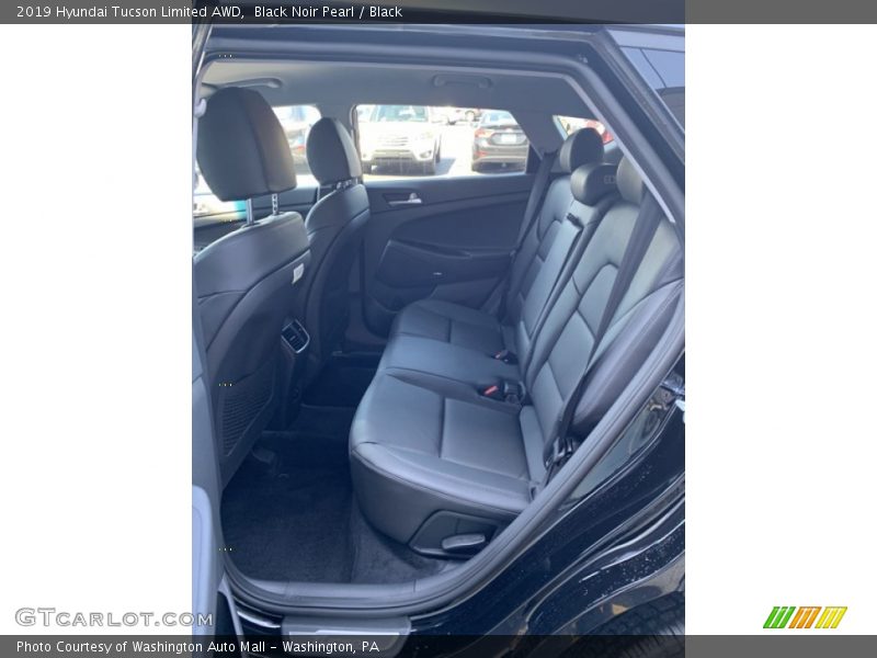 Black Noir Pearl / Black 2019 Hyundai Tucson Limited AWD