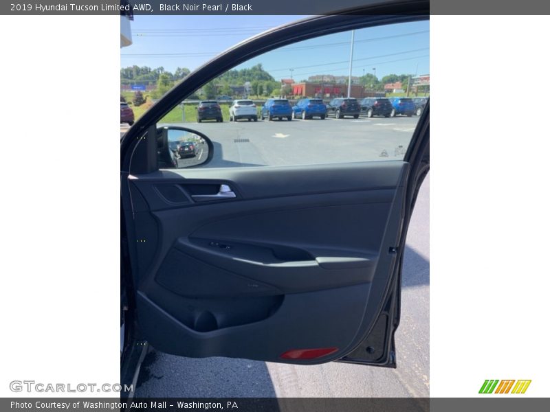 Black Noir Pearl / Black 2019 Hyundai Tucson Limited AWD