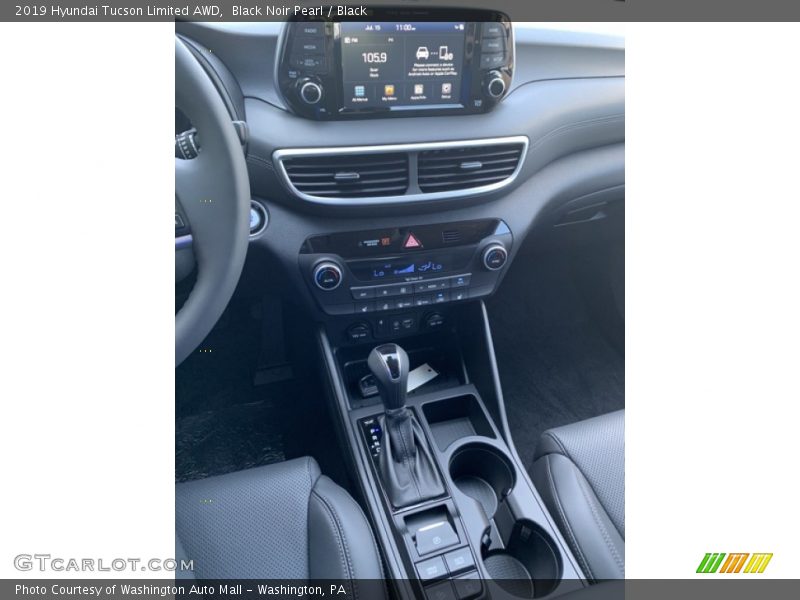 Black Noir Pearl / Black 2019 Hyundai Tucson Limited AWD