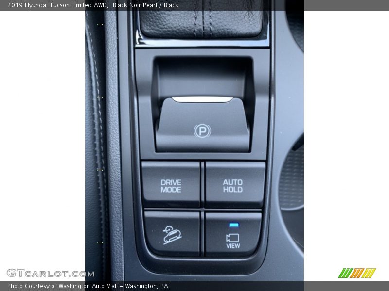Black Noir Pearl / Black 2019 Hyundai Tucson Limited AWD