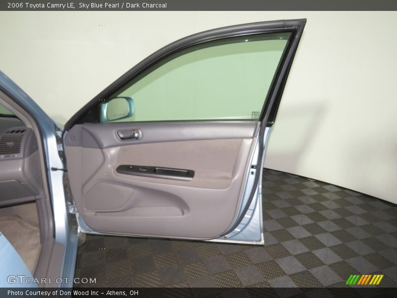 Sky Blue Pearl / Dark Charcoal 2006 Toyota Camry LE