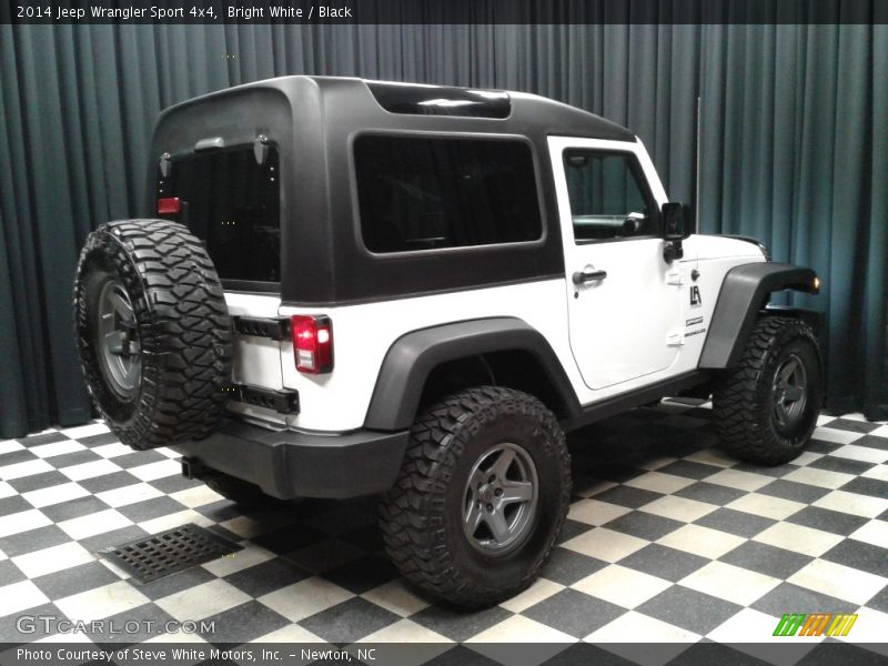 Bright White / Black 2014 Jeep Wrangler Sport 4x4