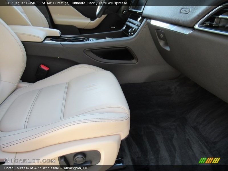 Ultimate Black / Latte w/Espresso 2017 Jaguar F-PACE 35t AWD Prestige