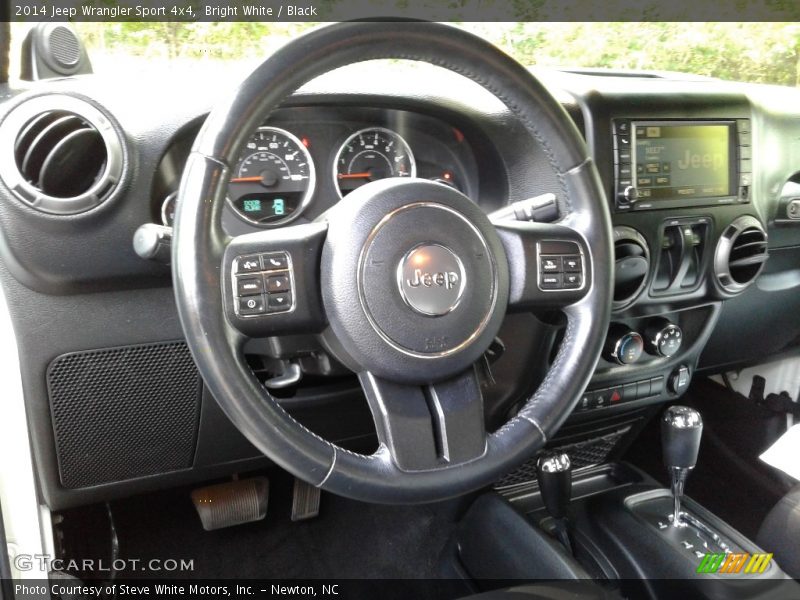 Bright White / Black 2014 Jeep Wrangler Sport 4x4