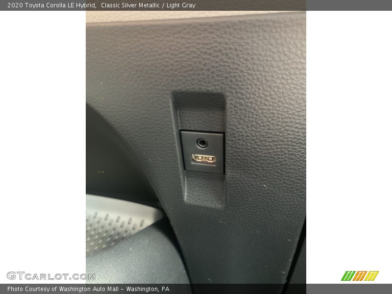 Classic Silver Metallic / Light Gray 2020 Toyota Corolla LE Hybrid