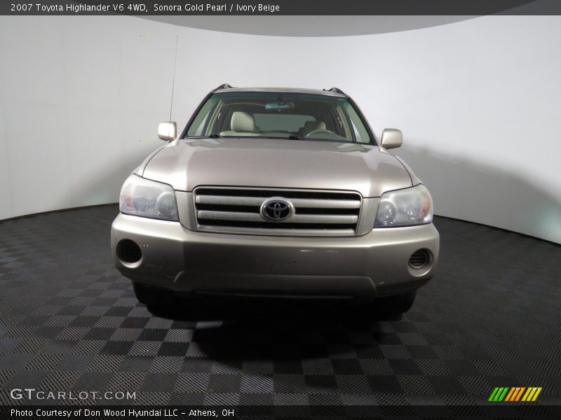 Sonora Gold Pearl / Ivory Beige 2007 Toyota Highlander V6 4WD