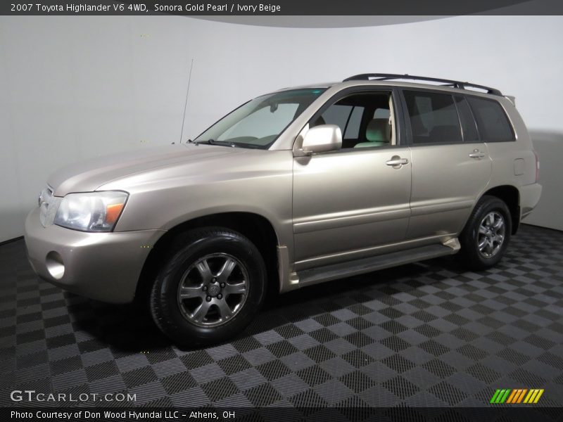 Sonora Gold Pearl / Ivory Beige 2007 Toyota Highlander V6 4WD
