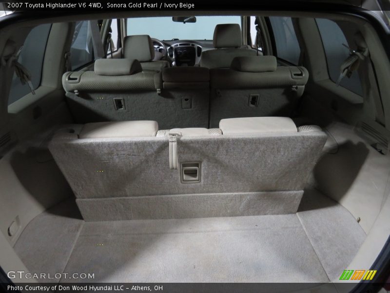 Sonora Gold Pearl / Ivory Beige 2007 Toyota Highlander V6 4WD