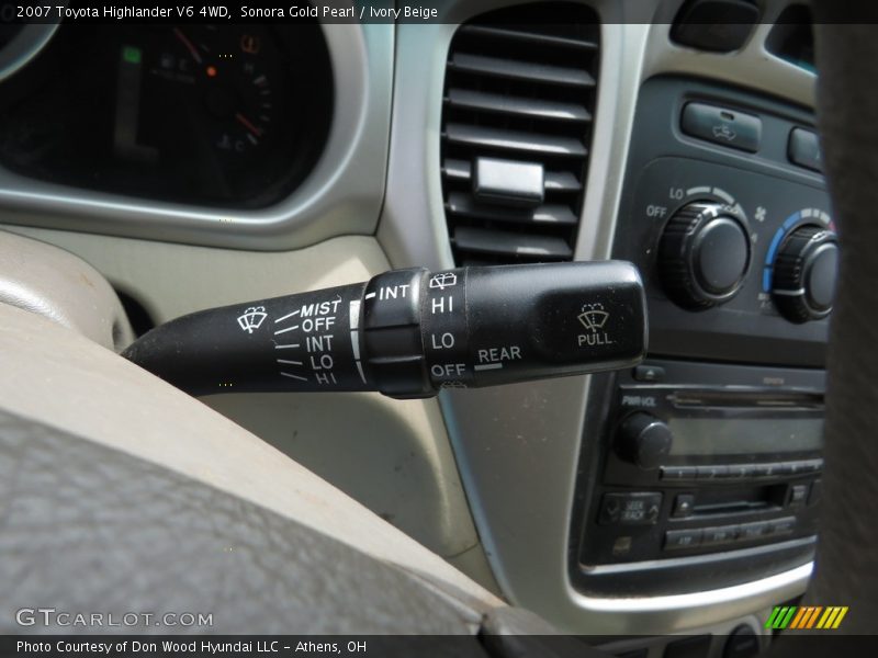 Sonora Gold Pearl / Ivory Beige 2007 Toyota Highlander V6 4WD