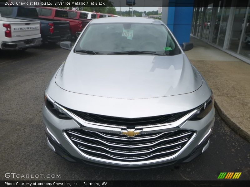 Silver Ice Metallic / Jet Black 2020 Chevrolet Malibu LS