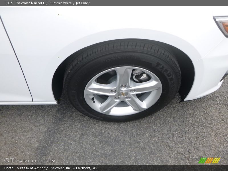 Summit White / Jet Black 2019 Chevrolet Malibu LS