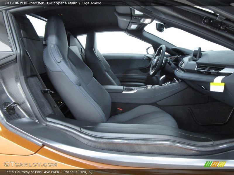 Front Seat of 2019 i8 Roadster